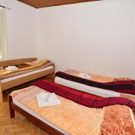 Appartement House Sarovic à Tivat Extérieur photo