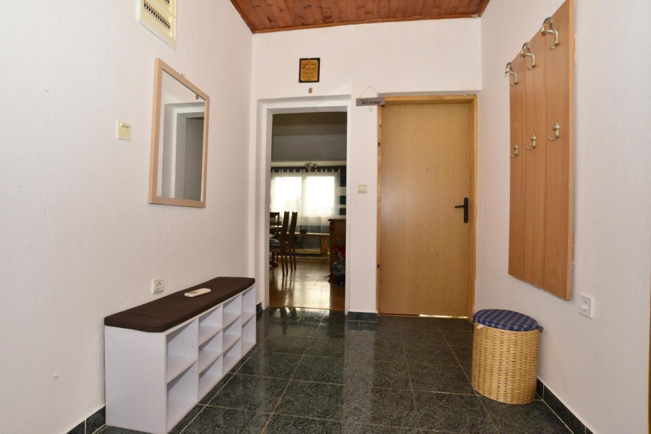 Appartement House Sarovic à Tivat Extérieur photo