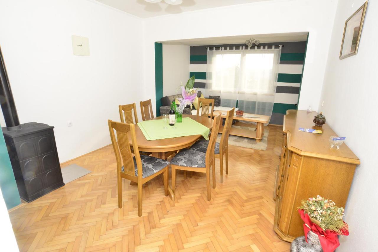 Appartement House Sarovic à Tivat Extérieur photo
