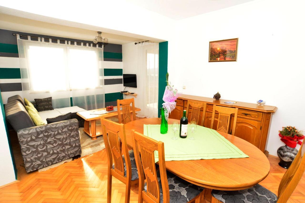 Appartement House Sarovic à Tivat Extérieur photo
