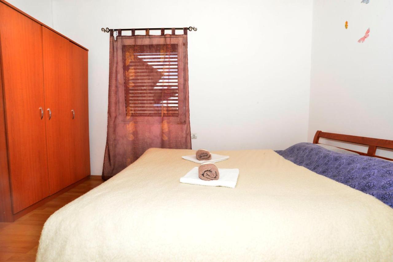 Appartement House Sarovic à Tivat Extérieur photo